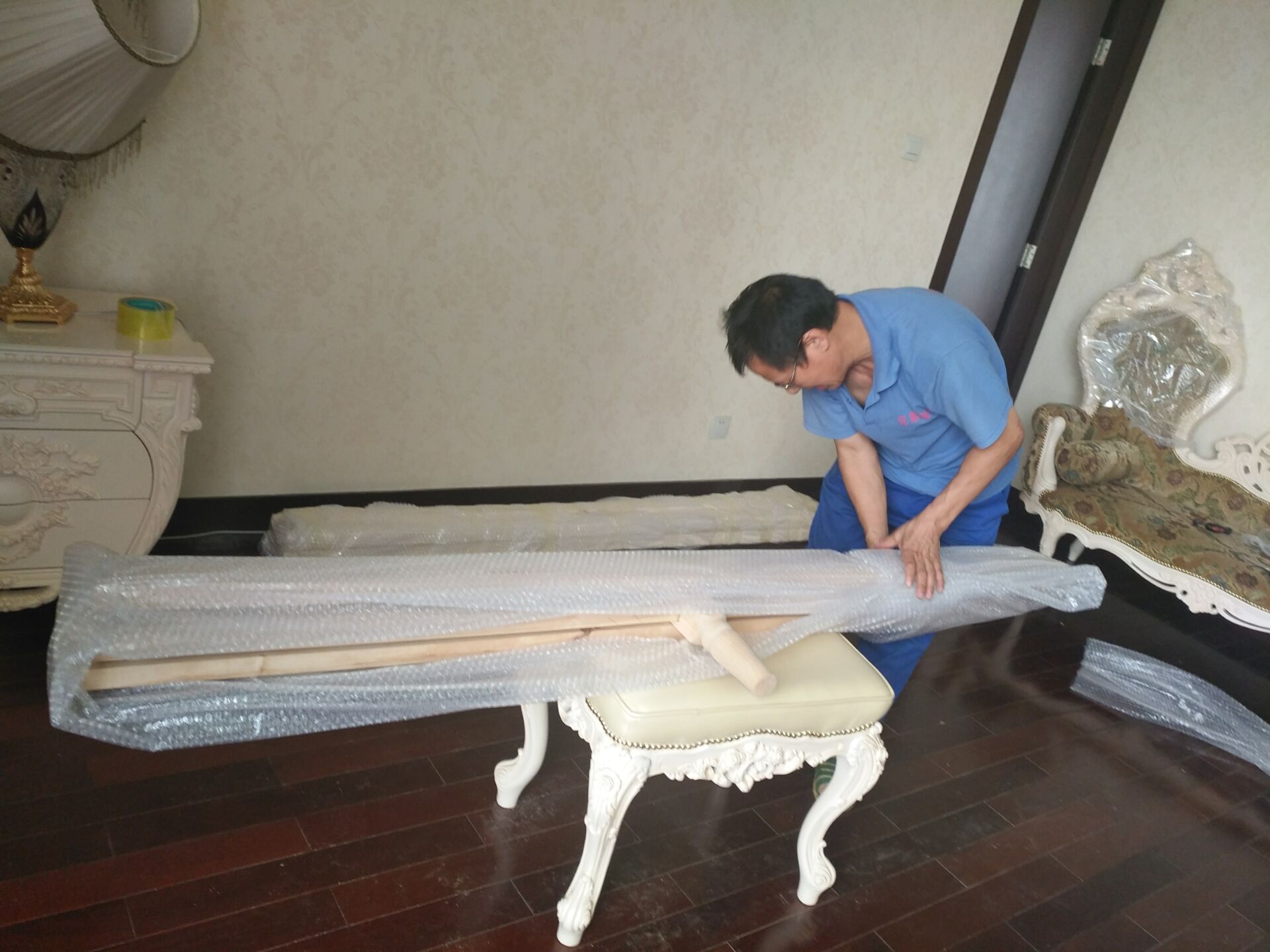 <b>北京利康喜遷搬家公司如何提升朝陽(yáng)搬家公司網(wǎng)站</b>